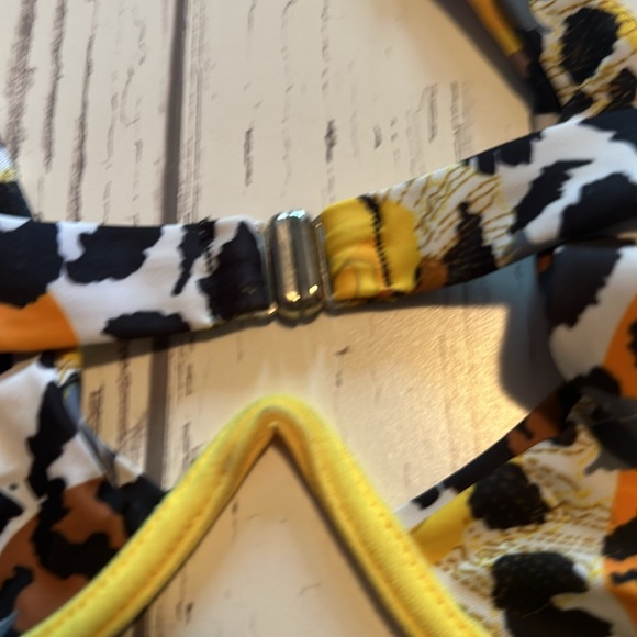 ZAFUL animal floral print. - Picture 3 of 4